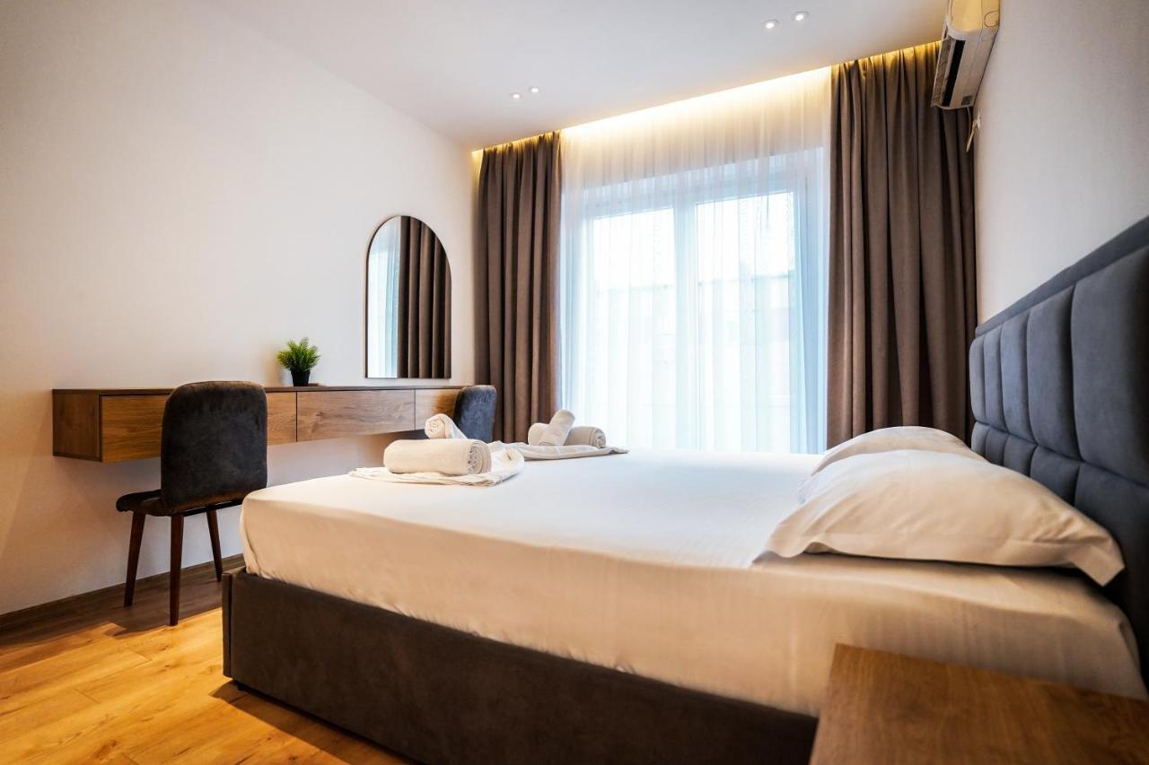 Hidden Gem Tirana 2Br Comfort In Historic Zone Buitenkant foto